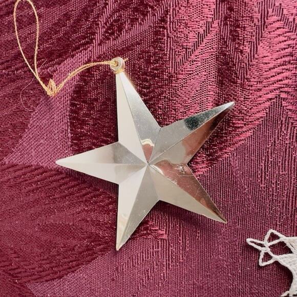 Grab Bag Mixed Lot 5 Christmas Holiday Ornaments, Stars, Tree, Snowflakes - Picture 3 of 5